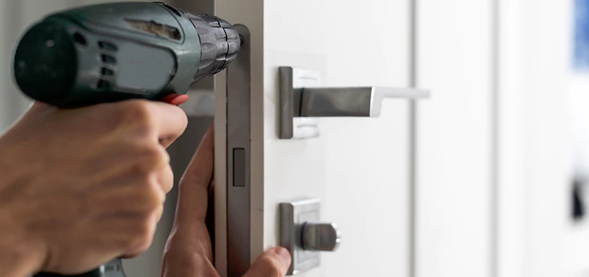 Locksmith For Lock Replacement Near Me in Acton, CA