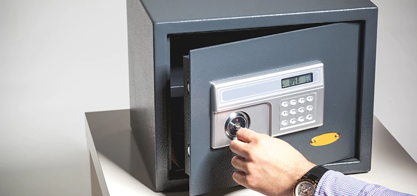 Jewelry Safe Unlocking Service in Acton, California